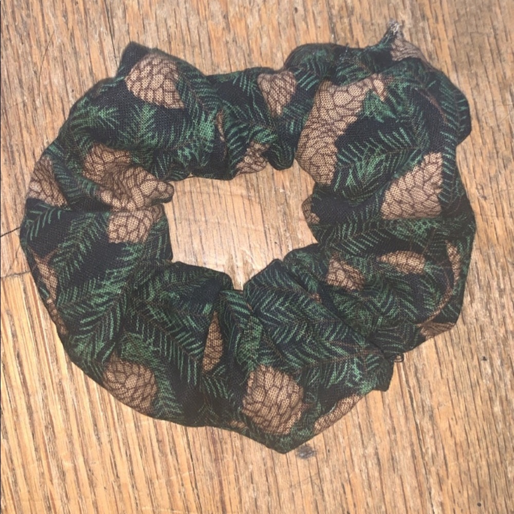 handmade pine cone scrunchie